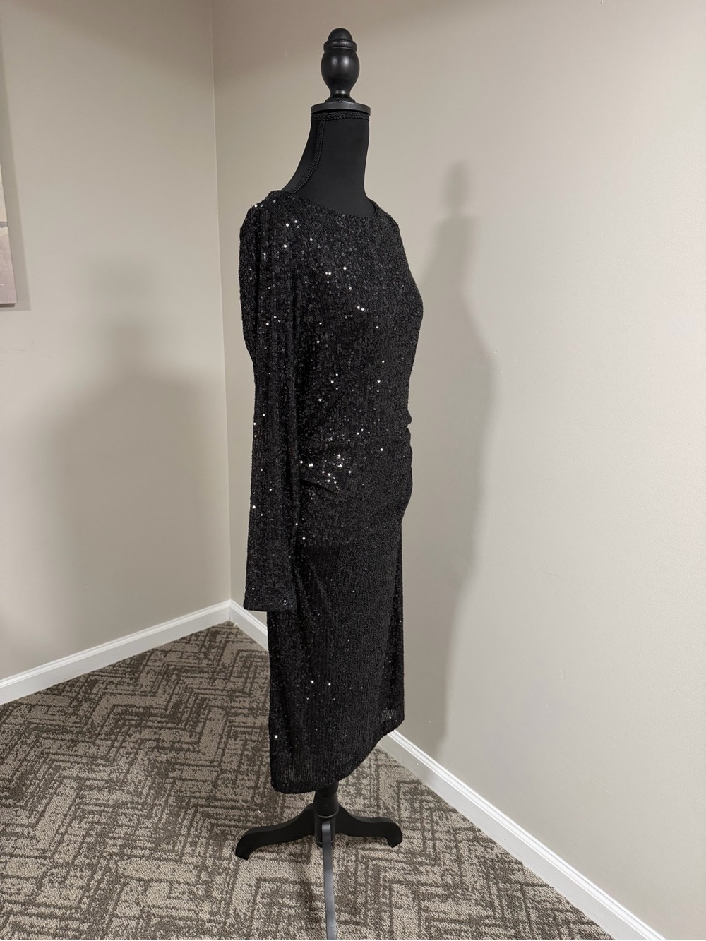 Calvin Klein Black Sequin Long Sleeve Midi Dress - Picture 6 of 15